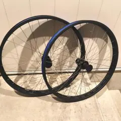 廃盤品　SURLY RABBIT HOLE 29+ RIM 前後セット　ハブ付きのサムネイル