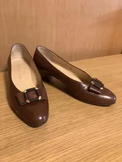 TANNINO CRISCI バックルパンプス