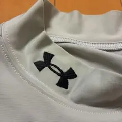 UNDER ARMOUR 長袖アンダーシャツ オフホワイト メンズLL相当