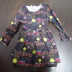 クリスマス発表会に星と月のプリント長袖ワンピース 130cm