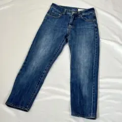 Item thumbnail for item 5d43bfe9-de3e-4c84-8626-3216031b3f4b