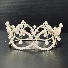 Item thumbnail for item 236a1714-11f9-47d6-a524-43f6f4326daa