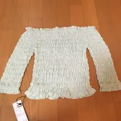 ギャザー Tシャツ