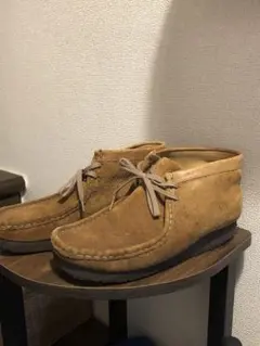 《未使用品》Clarks クラークス ワラビー ベージュ ブラウン 22.5cm 2025年最新】CLARKS クラークス ワラビーの人気アイテム - メルカリ