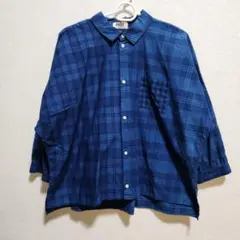 mât quotidien シャンブルドゥシャーム インディゴ染 七分袖シャツ