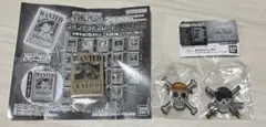 【ワンピース】ウォンテッドプレート、ピンバッジコレクション