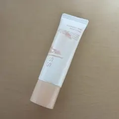 kiss もちみずベース　02 ベージュコーラル　BEIGE COLALのサムネイル
