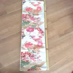 値引き中 袋帯 鶴 牡丹 金糸 華やか