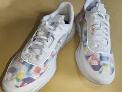 値下げ！ COLE HAAN　コールハーン幾何学模様メンズスプリングスニーカー