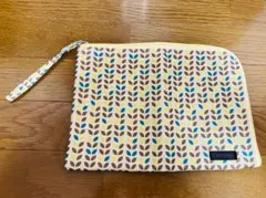 美品　LAZY SUSAN レイジースーザン ポーチ／バッグ　黄／イエローのサムネイル