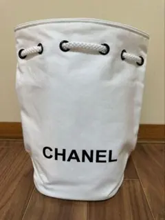 CHANEL シャネル プールバッグ ノベルティ ホワイトxブラック