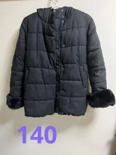 キッズ　中綿コート　140cm ブラック