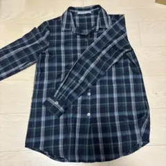 長袖チェックシャツ theory luxeレディース　Lサイズ 紺色　緑色のサムネイル