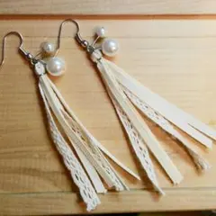 パール&レース・リボン　タッセルピアス