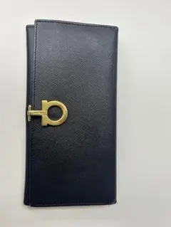 Salvatore Ferragamo フェラガモ　長財布 ブラック