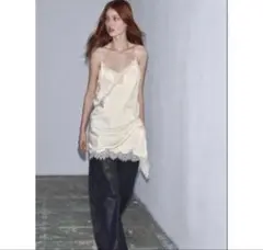 ZARAザラアイボリーレースキャミソールアシン メトリーワンピース