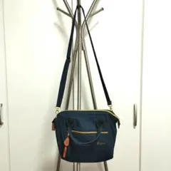 Item thumbnail for item 621b9a49-df69-43a1-a451-aa32da17411e