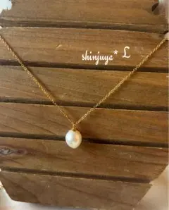 Item thumbnail for item 7b0230bf-f8ba-4429-bea0-bdde51c6016e