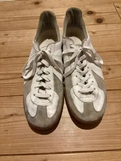 官給品！ジャーマントレーナー GWSPORT - メルカリ