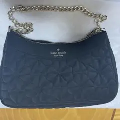 美品】Kate spade デュエット フラワー キルテッド クロスボディ