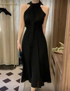 ブラック ノースリーブ ワンピース