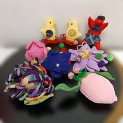 ちりめん細工8個セット No.6 正絹・古布・縮緬・ハンドメイド・吊るし飾り