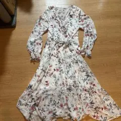 MICOAMERI 花柄 カシュクール ワンピース 長袖のサムネイル
