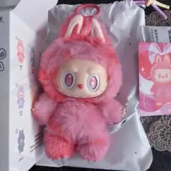 ** ラブブ Big into Energyエナジー LOVE 赤 ポップマート