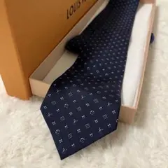 極美品！ 現行品 ルイヴィトン ネクタイ モノグラム LVロゴ