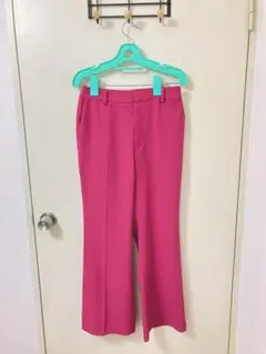 カジュアルパンツ