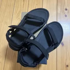 ＜TEVA＞ ユニバーサル スライド レザー ユナイテッドアローズ 27cm TEVA×UNITED ARROWSユニバーサル スライド レザー 27cm - メルカリ