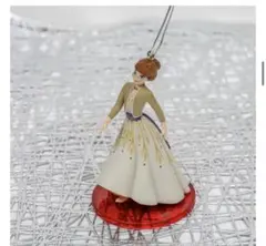 ディズニー　happyくじ ジュディ クリスマスオーナメント 2025 アナ