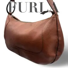 【良品】フルラ　ワンショルダーバッグ　肩掛け　レザー　ブラウン　ロゴ型押し大容量