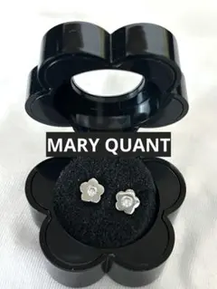 マリクワピアス ストーン付き