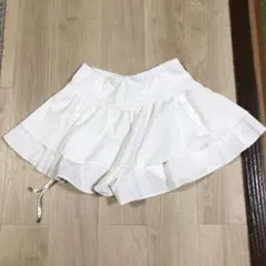 新品未使用　SHEIN ホワイト フレアスカート風ショートパンツ L