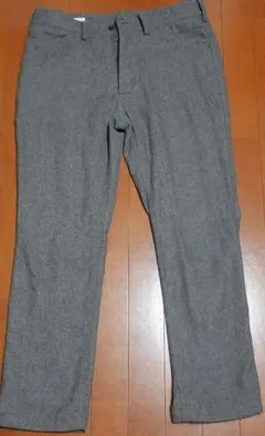 パンツ グレーのサムネイル