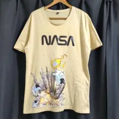 NASA 宇宙飛行士 イラスト Tシャツ　クリーム色　XL