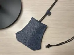 Item thumbnail for item bc971f6d-1116-4107-b638-4f1420c65ecf