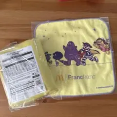 マクドナルド　2026福袋 ビックな保温・保冷バッグ、ハンドタオル