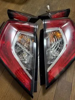 トヨタ WILL VS 純正クリアテール 左右セット - メルカリ