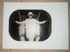 ミセスグリーンアップル ホワイトラウンジ