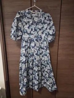 PAUL & JOE 花柄 シャツワンピース Mサイズのサムネイル