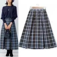 ■美品 23区 ナイロンチェックタフタ タックスカート