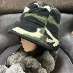 Item thumbnail for item 2570fa74-e46e-4a61-a45b-d4edb54e381d