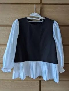 ZARA プリーツ付き黒白長袖シャツ