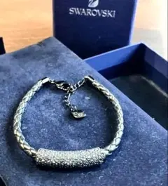 ★SWAROVSKIスワロフスキー　ブレスレット　ブラックスワロのサムネイル