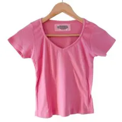セクシーダイナマイトロンドンハートネックTシャツのサムネイル