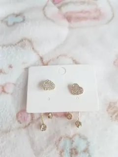 新品　ハート　キラキラ　ラインストーン付き　ピアス　セット