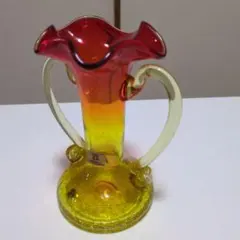 赤と黄色の琉球ガラス花瓶