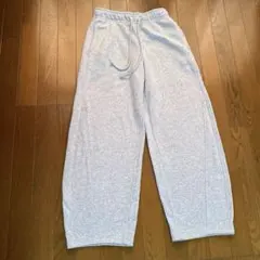 スウェットバレルレッグパンツ　グレー　GU